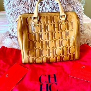 Carolina Herrera Andy 7